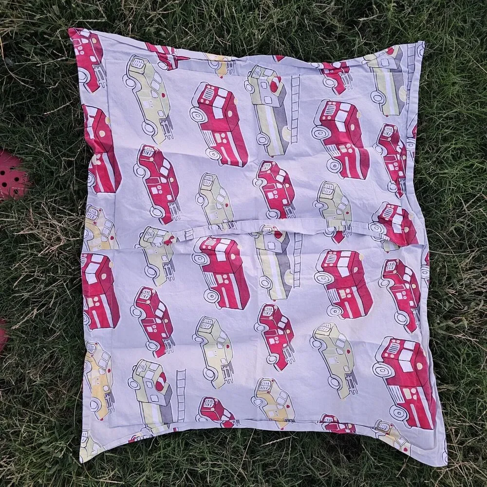 Pottery Barn Kids Full/Queen Fire Trucks Duvet And Single Sham SEE PICTURES!